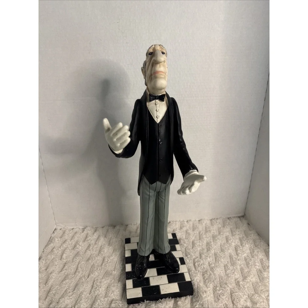 Bombay Company 2006  Jeeves James the Butler Wine Bottle Holder 18